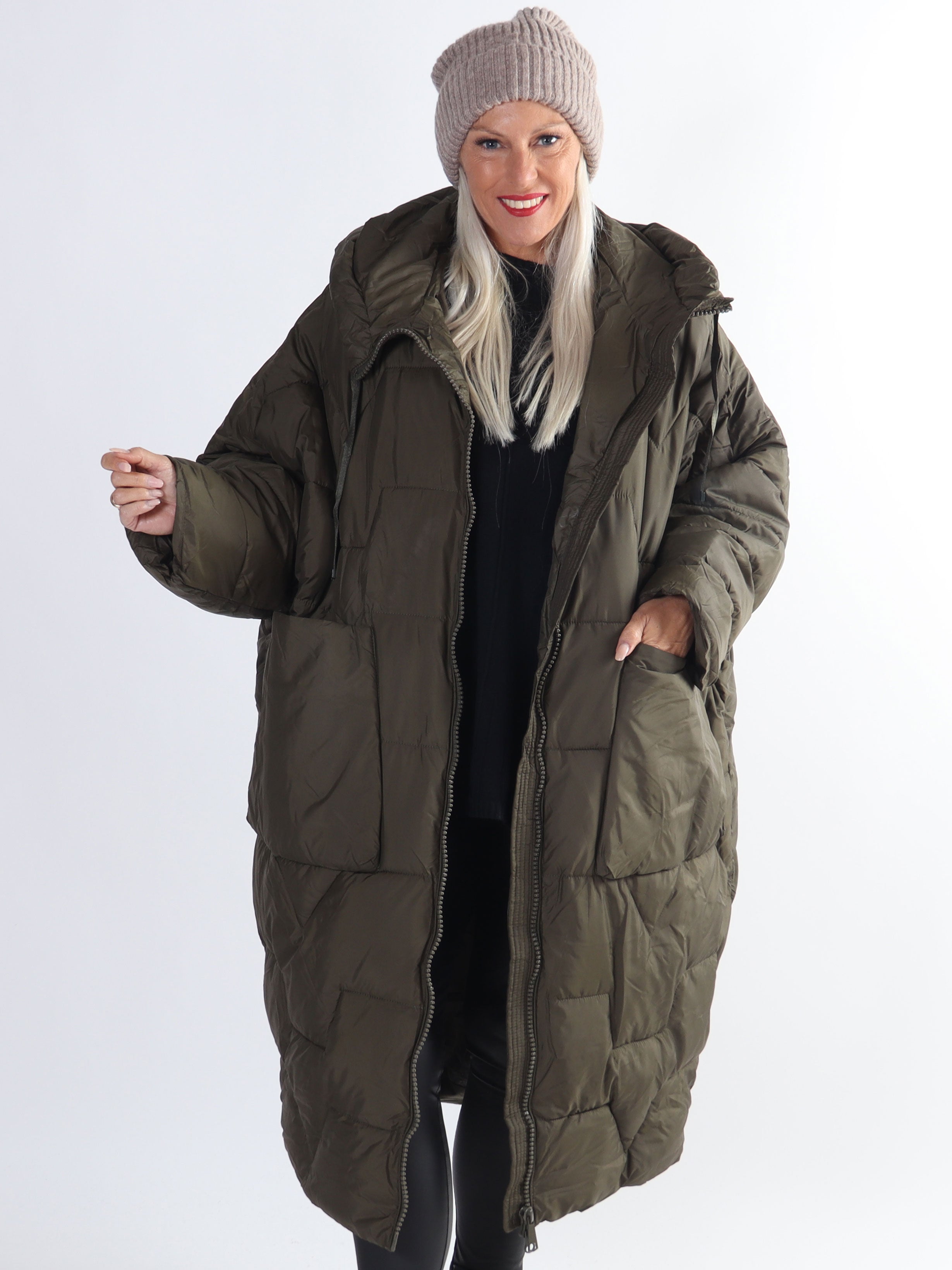 Gabriela - Dynejakke i oversized pasform